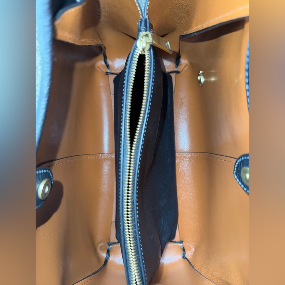 🔥Coach Lana Large Shoulder Bag🔥 - Picture 8 of 14